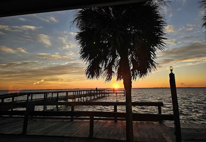 Squid Lips in Cocoa Beach | Waterfront Dining & Drinks